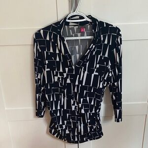 Black and White Geometric Blouse M Vince Camuto